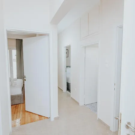 Deko National * سالونيك