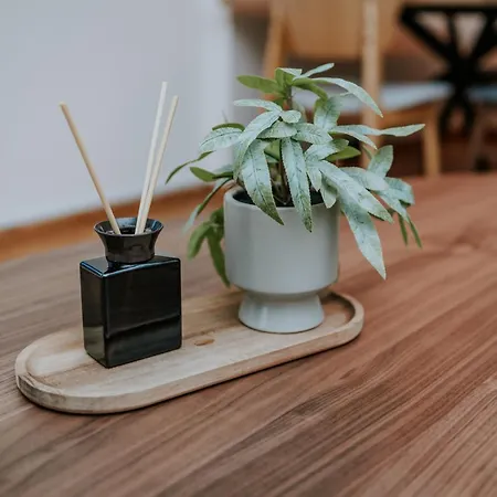 شقة Deko National